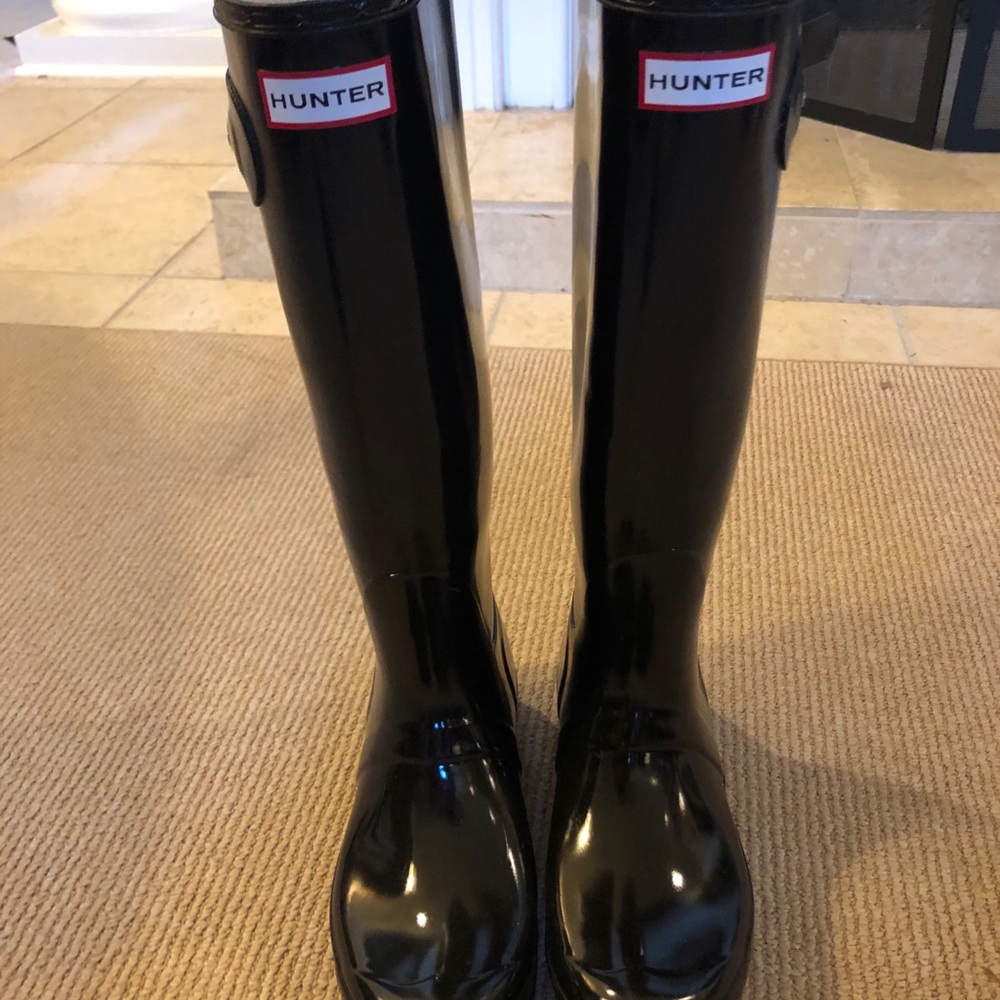 Hunter black rain boots